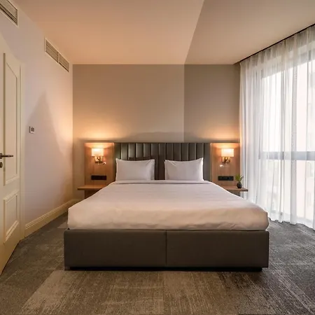 Maestral Hotel Lviv